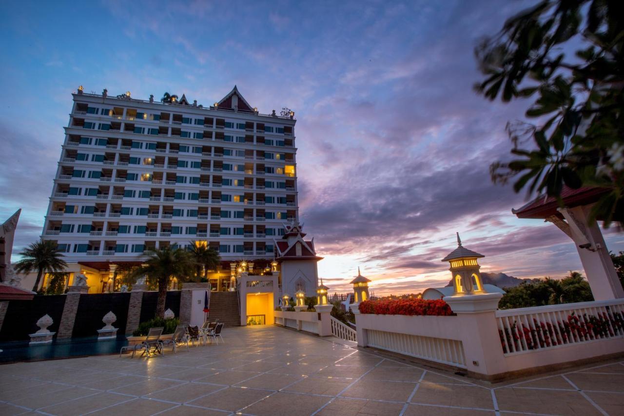 Grand Pacific Sovereign Resort & Spa Cha-Am Zewnętrze zdjęcie